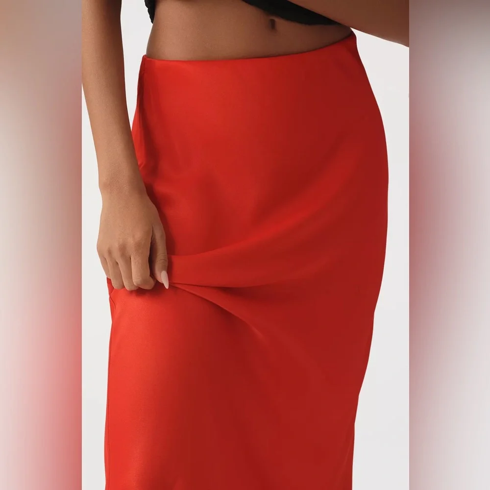 Anthropologie Red Satin Tilda Skirt - Picture 5 of 10